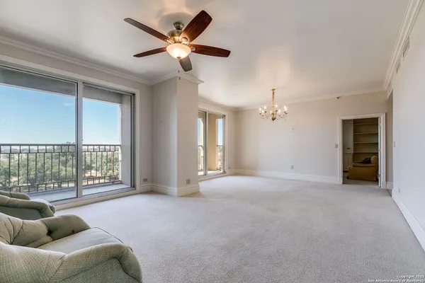 $335,000 | 1 Towers Park Lane, Unit 616, San Antonio, TX 78209