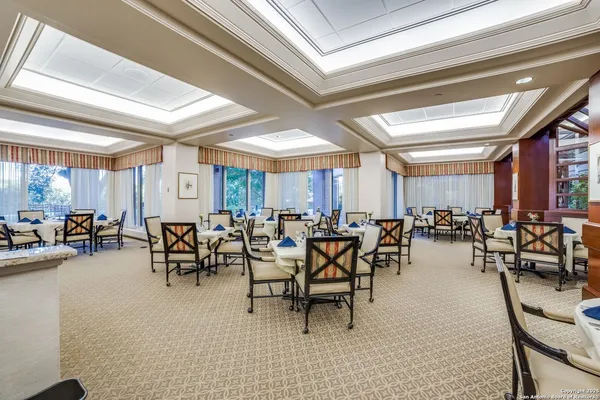 $335,000 | 1 Towers Park Lane, Unit 616, San Antonio, TX 78209