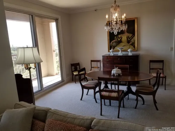 $335,000 | 1 Towers Park Lane, Unit 616, San Antonio, TX 78209