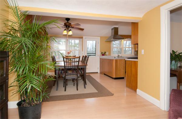 16 Ardley Road Winchester, MA 01890 - Photo 8 of 13 Gallery Image 8
