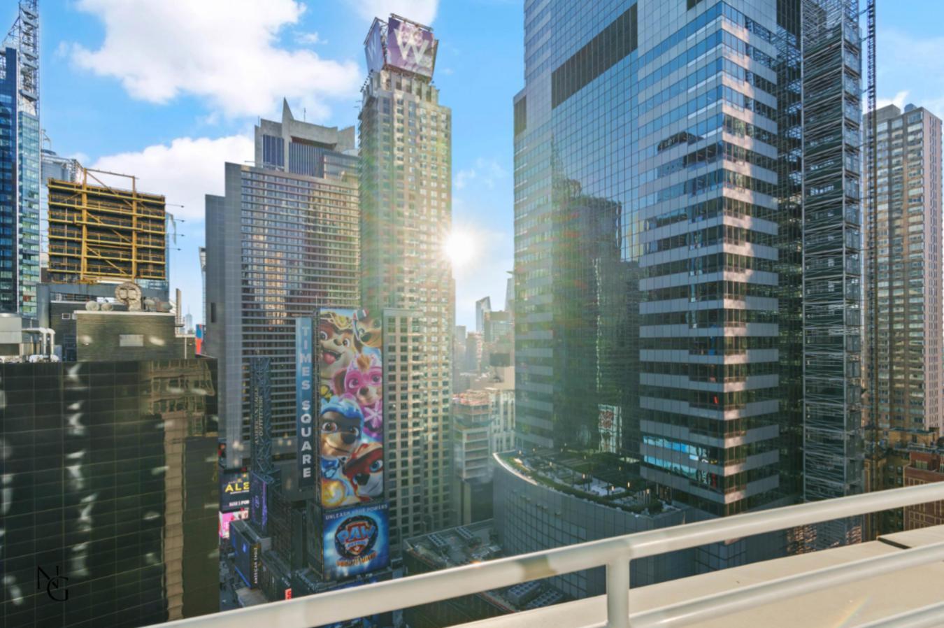 1600 Broadway, Unit PH4C Manhattan, NY 10019 - Photo 20 of 20