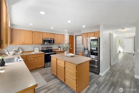 $730,000 | 19919 101st Avenue Southeast, Renton, WA 98055