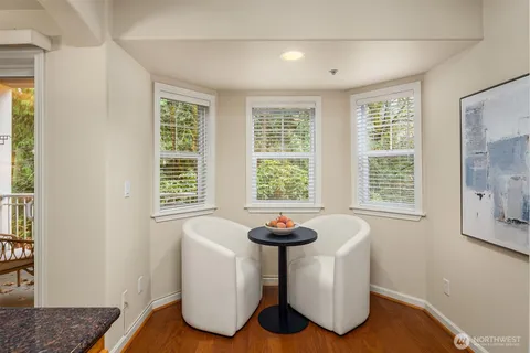 $549,000 | 4535 Providence Point Place Southeast, Unit 103, Issaquah, WA 98029