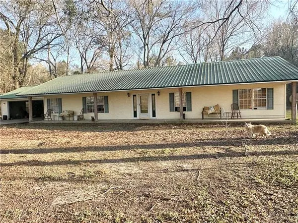 $179,000 | 183 Roy Lane, Hessmer, LA 71341