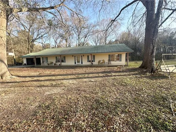 $179,000 | 183 Roy Lane, Hessmer, LA 71341