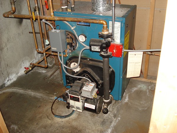 120 Roberts Avenue Holbrook, MA 02343 - Photo 5 of 8