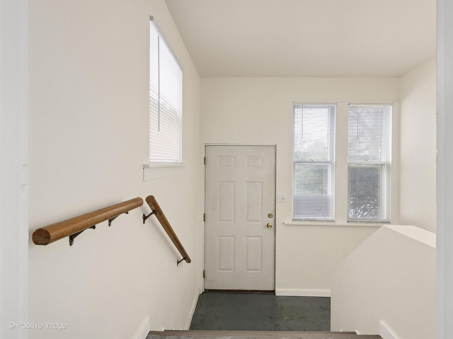 122 South Prospect Street Roselle, IL 60172 - Photo 21 of 30