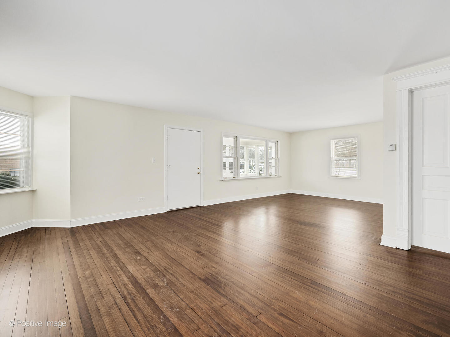 122 South Prospect Street Roselle, IL 60172 - Photo 6 of 30