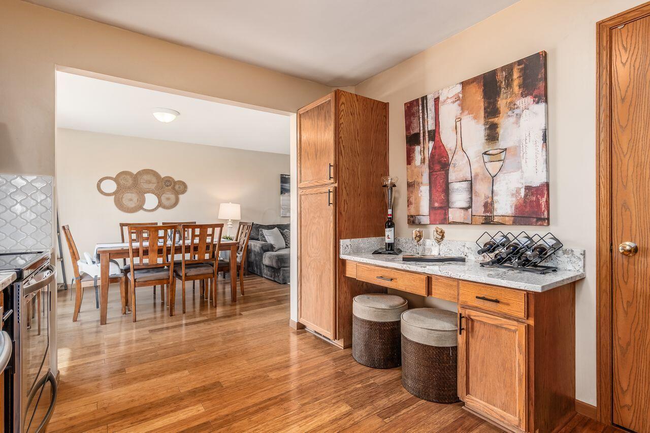337 Holly Grove Road Lewis Center, OH 43035 - Photo 21 of 50 Kitchen
