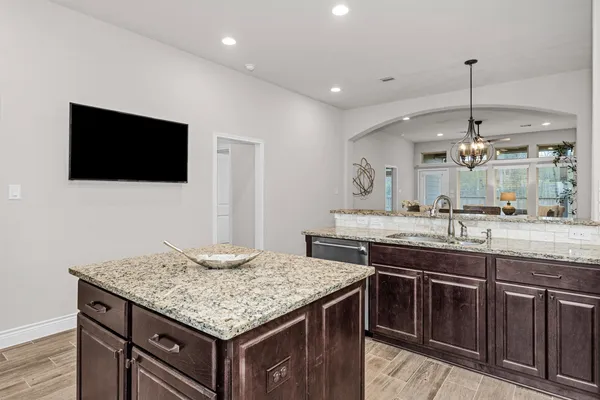$410,000 | 163 Greatwood Glen Drive, Montgomery, TX 77316