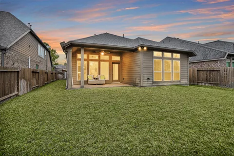 $410,000 | 163 Greatwood Glen Drive, Montgomery, TX 77316