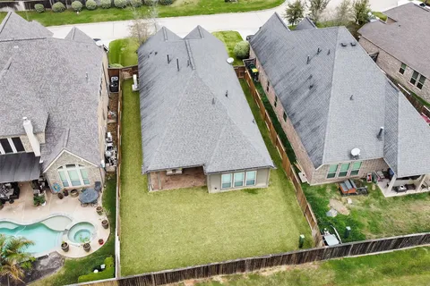 $410,000 | 163 Greatwood Glen Drive, Montgomery, TX 77316