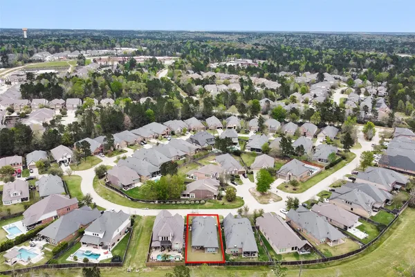 $410,000 | 163 Greatwood Glen Drive, Montgomery, TX 77316