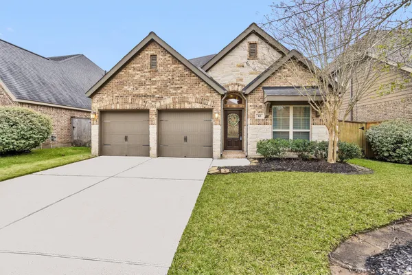 $410,000 | 163 Greatwood Glen Drive, Montgomery, TX 77316
