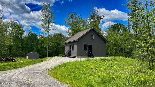 $360,000 | 7 West Street, Sandisfield, MA 01255