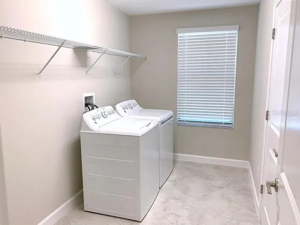 $3,500 | 16308 Hyde Manor Drive, Tampa, FL 33647