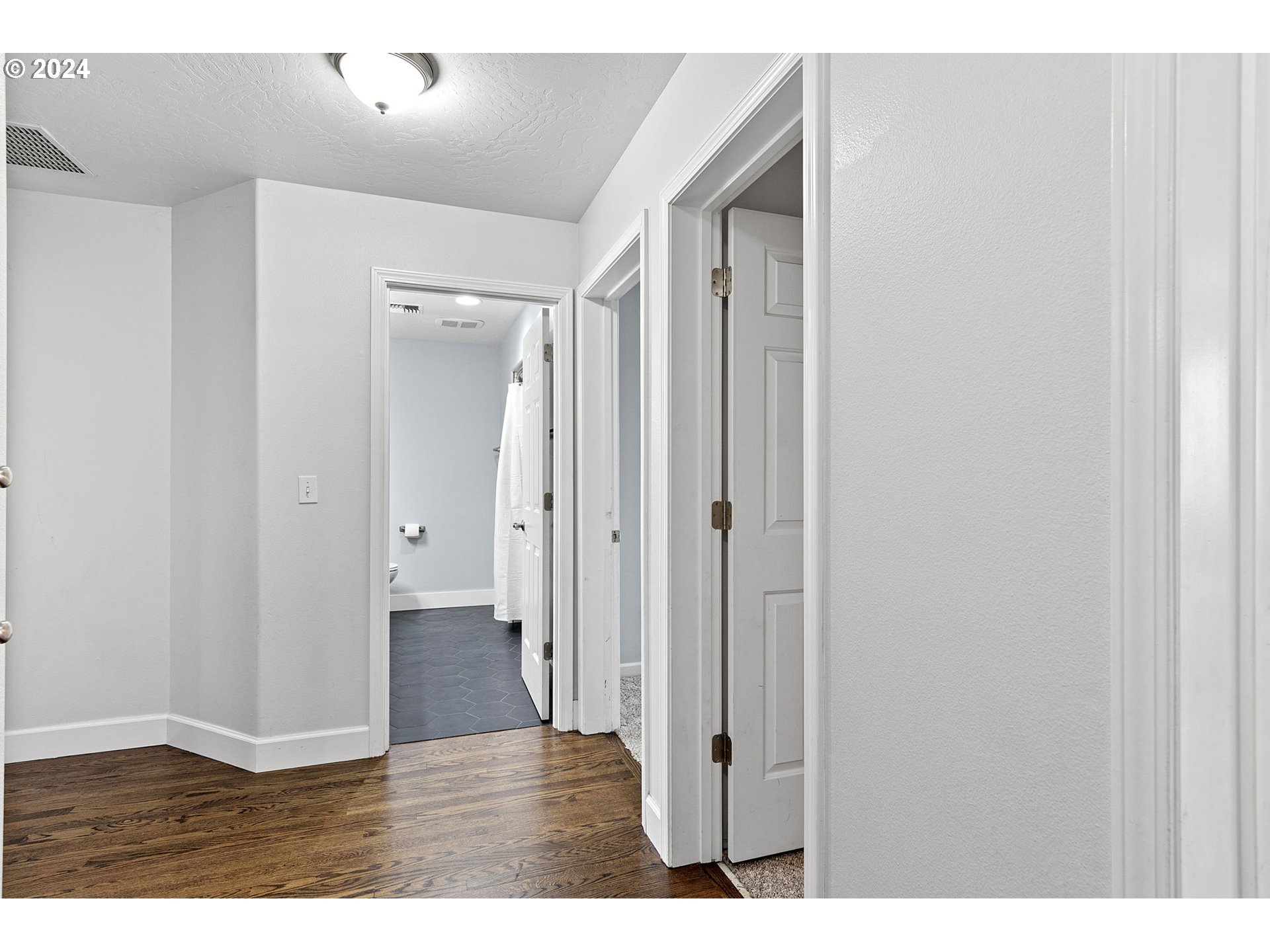 2927 Dry Creek Road Eugene, OR 97404 - Photo 31 of 46 Gallery Image 31