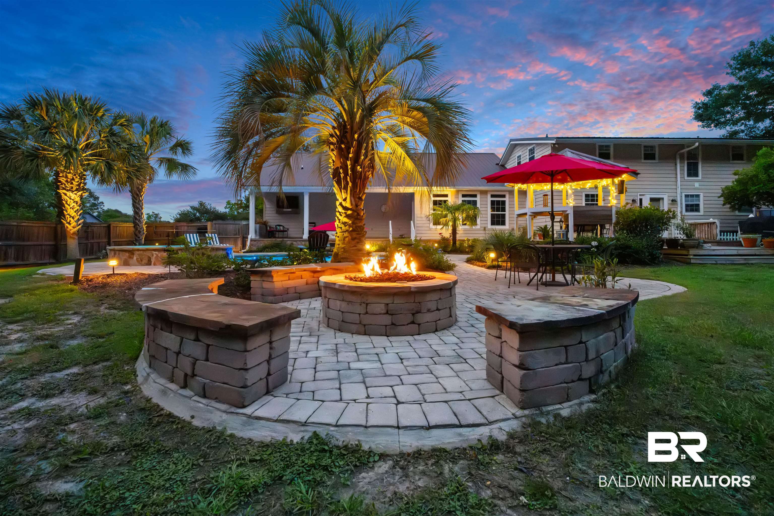 20011 Lawrence Road Fairhope, AL 36532 - Photo 39 of 41 Firepit