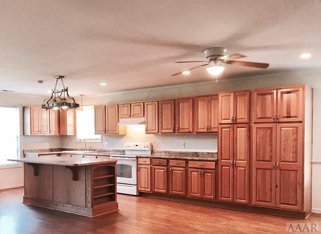 910 Chambers Ferry Road Edenton, NC 27932 - Photo 4 of 23 Additional Kitchen View