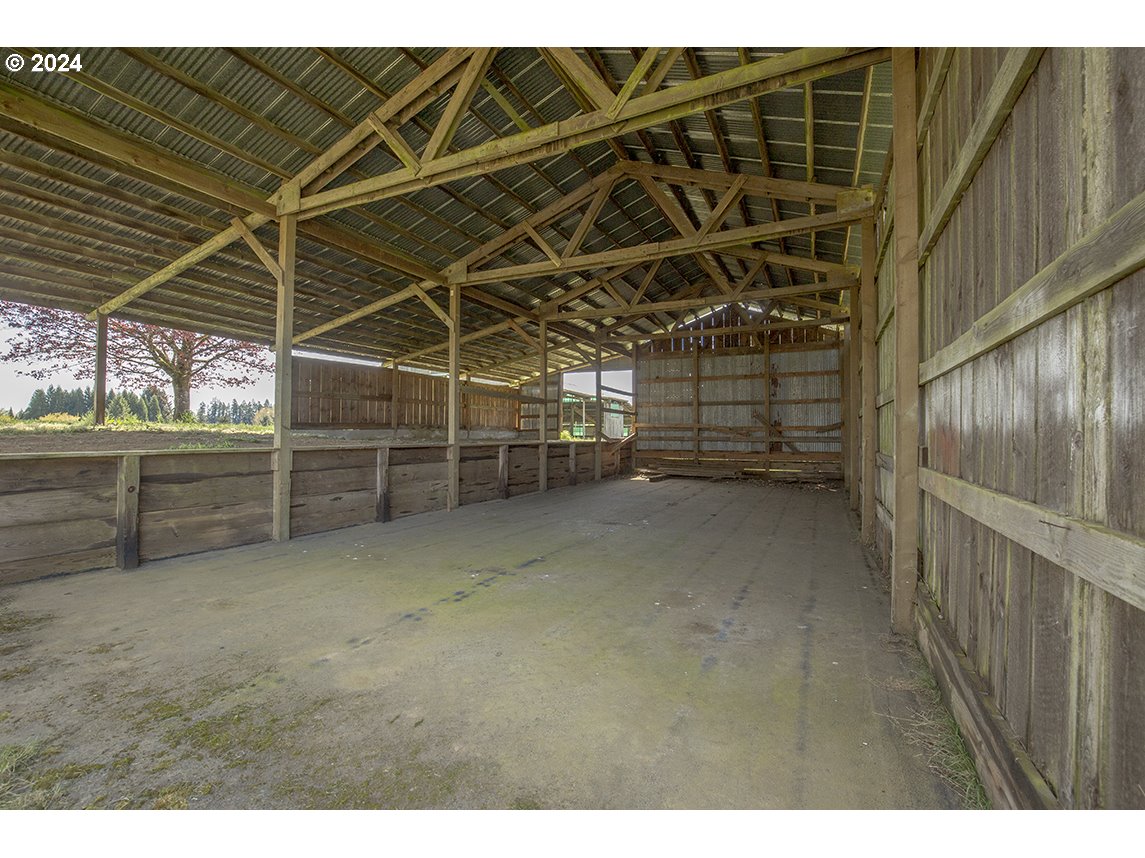 439863 Rd Warren Or 97053 Warren, OR 97053 - Photo 10 of 12 Gallery Image 10