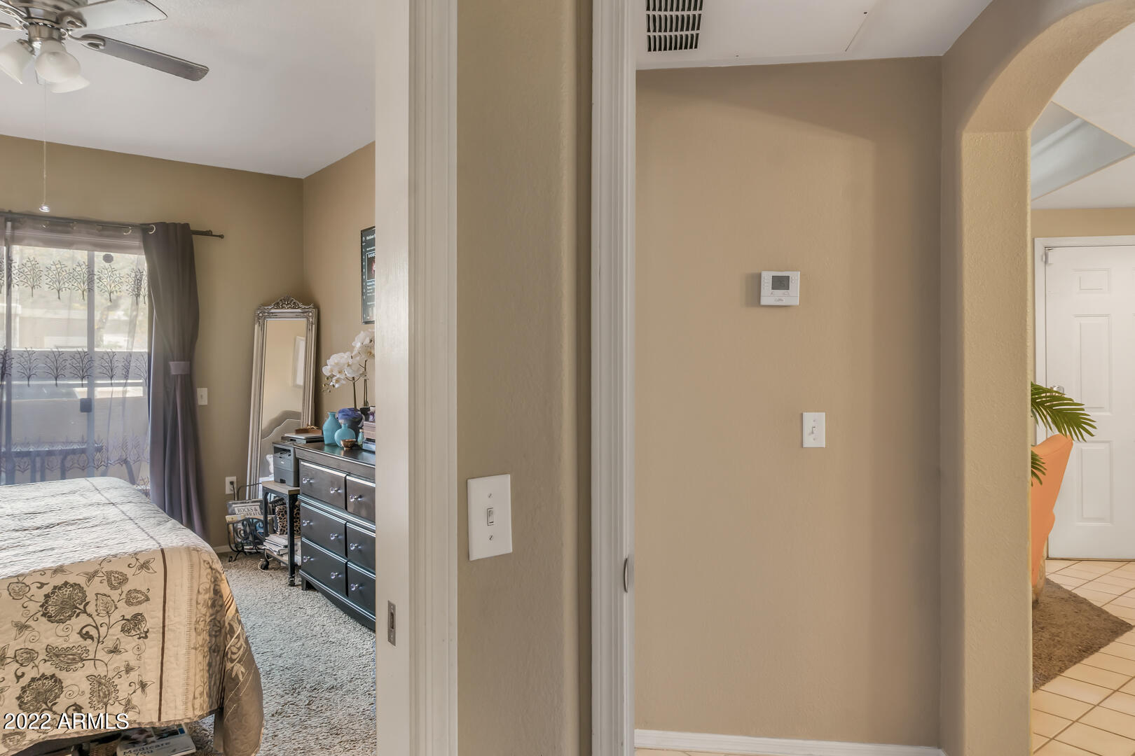 10410 North Cave Creek Road, Unit 1107 Phoenix, AZ 85020 - Photo 19 of 36 19-Cave