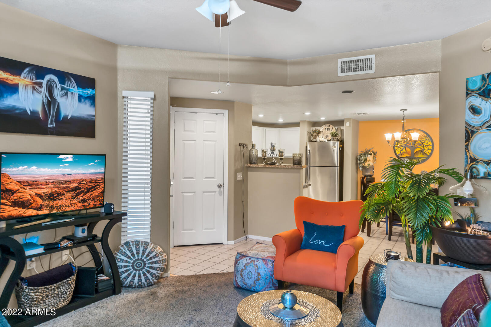 10410 North Cave Creek Road, Unit 1107 Phoenix, AZ 85020 - Photo 4 of 36 3-Cave