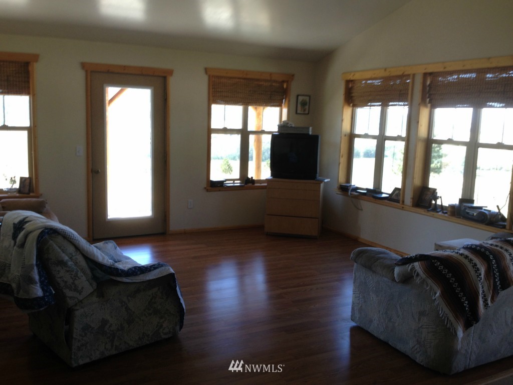 40 Luna Road Riverside, WA 98849 - Photo 8 of 23 Gallery Image 8
