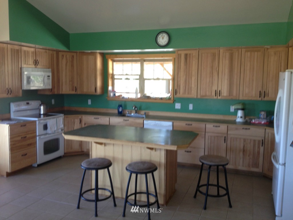40 Luna Road Riverside, WA 98849 - Photo 10 of 23 Gallery Image 10