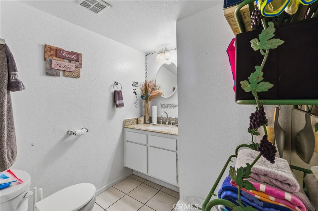 8439 Sunset Trail Place, Unit B Rancho Cucamonga, CA 91730 - Photo 17 of 30