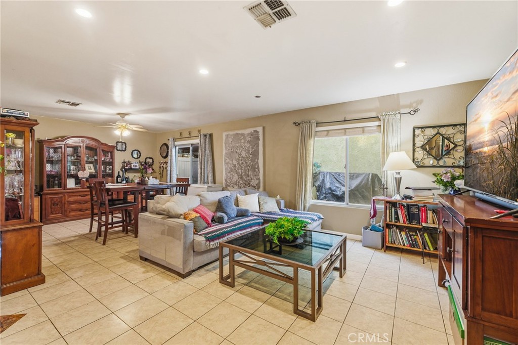 8439 Sunset Trail Place, Unit B Rancho Cucamonga, CA 91730 - Photo 7 of 30