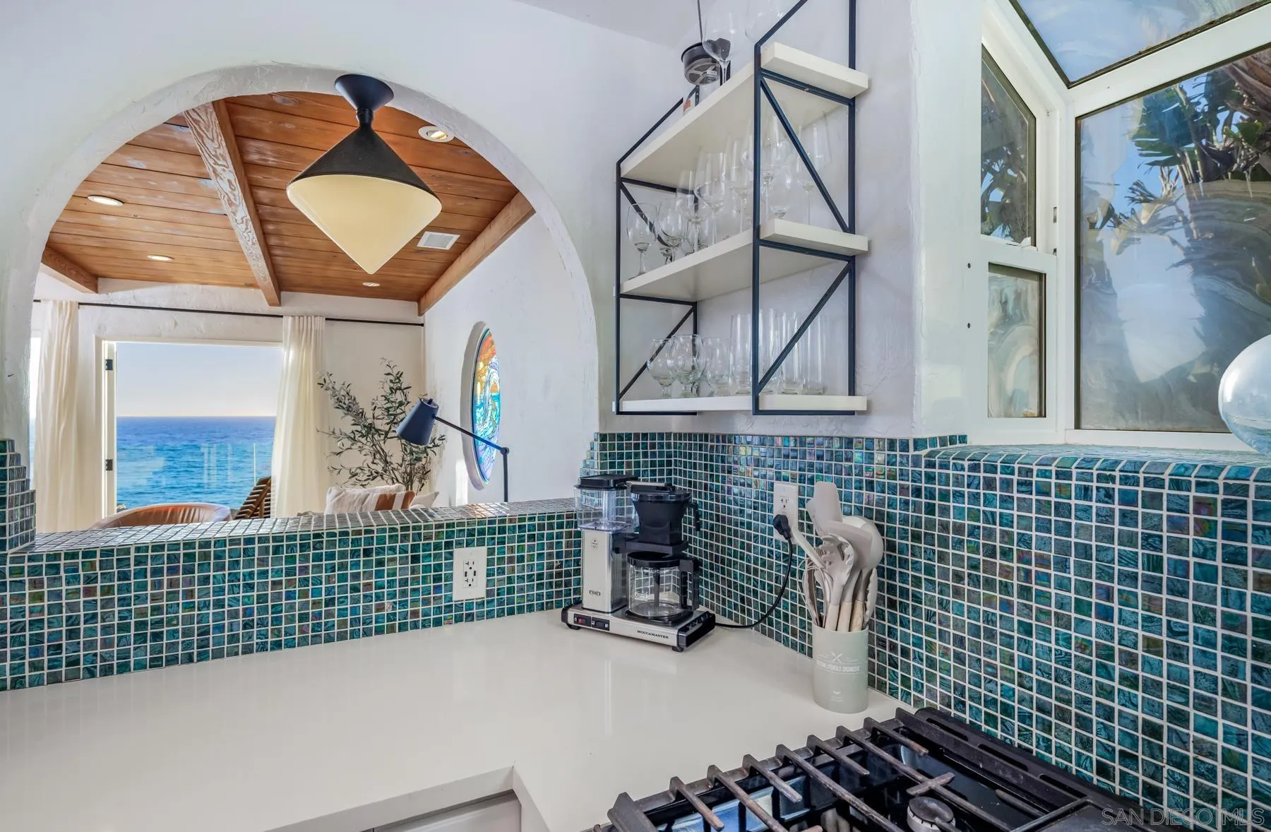 629 4th Street Encinitas, CA 92024 - Photo 16 of 37