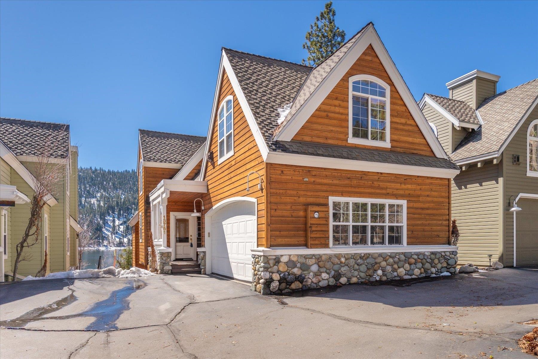 13751 Donner Pass Road Truckee, CA 96161 - Photo 4 of 28 a front view of a house with a yard