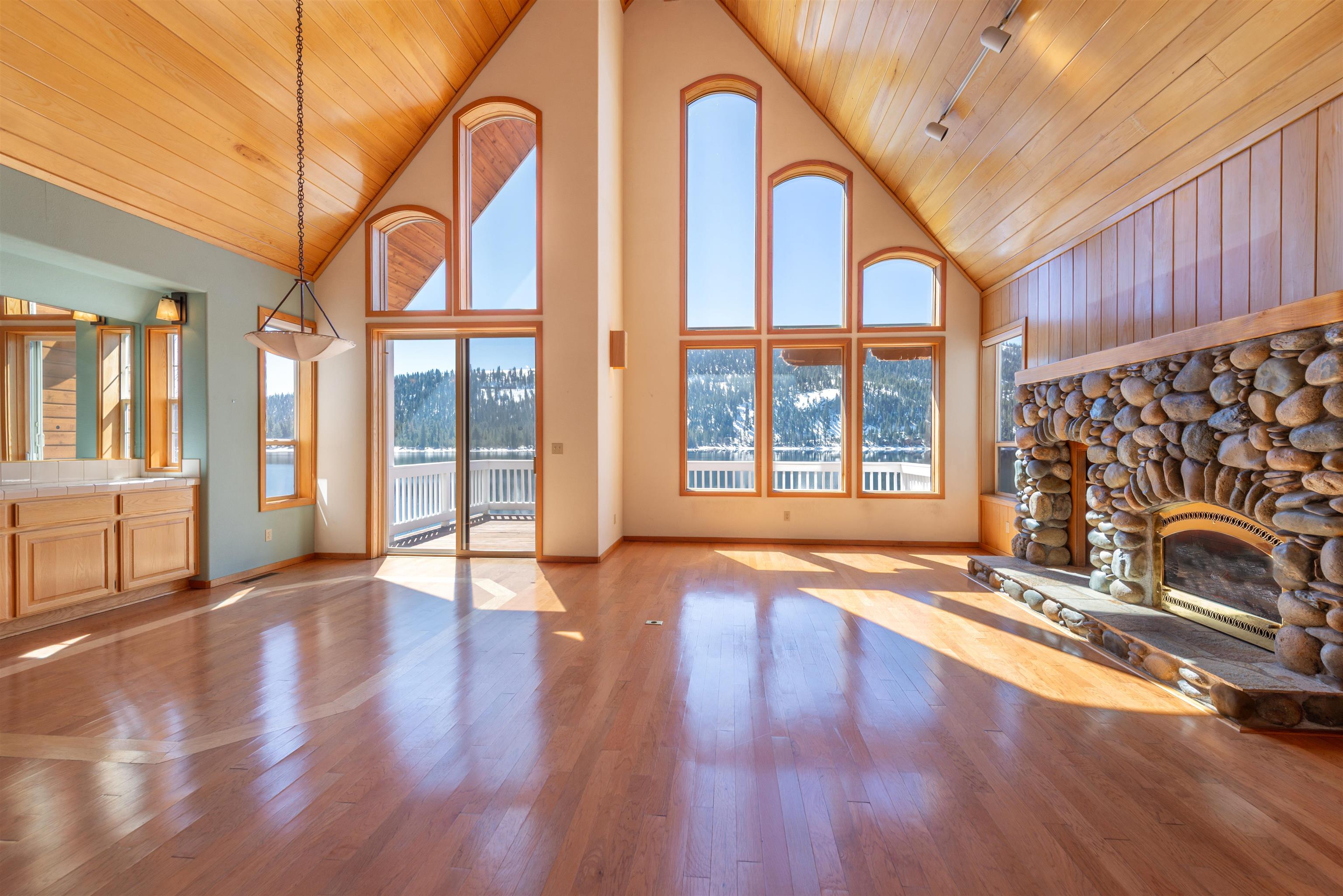 13751 Donner Pass Road Truckee, CA 96161 - Photo 9 of 28 a view of an apartment with wooden floor and a large window