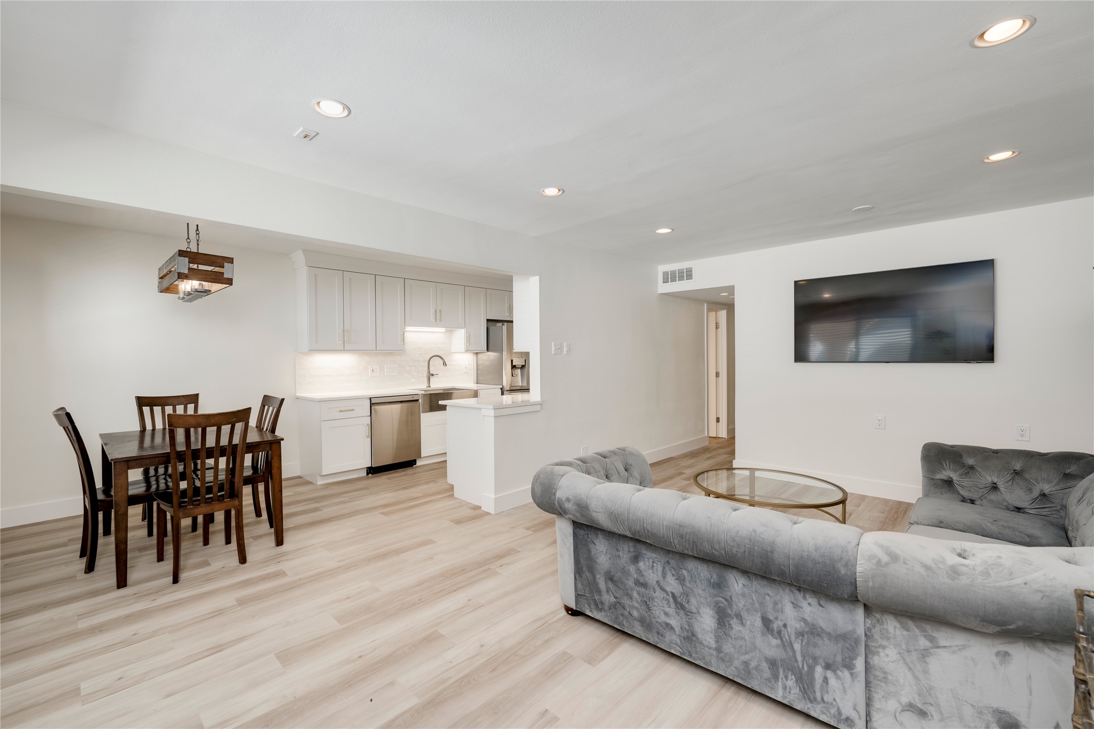 505 West 7th Street, Unit 102 Austin, TX 78701 - Photo 11 of 30