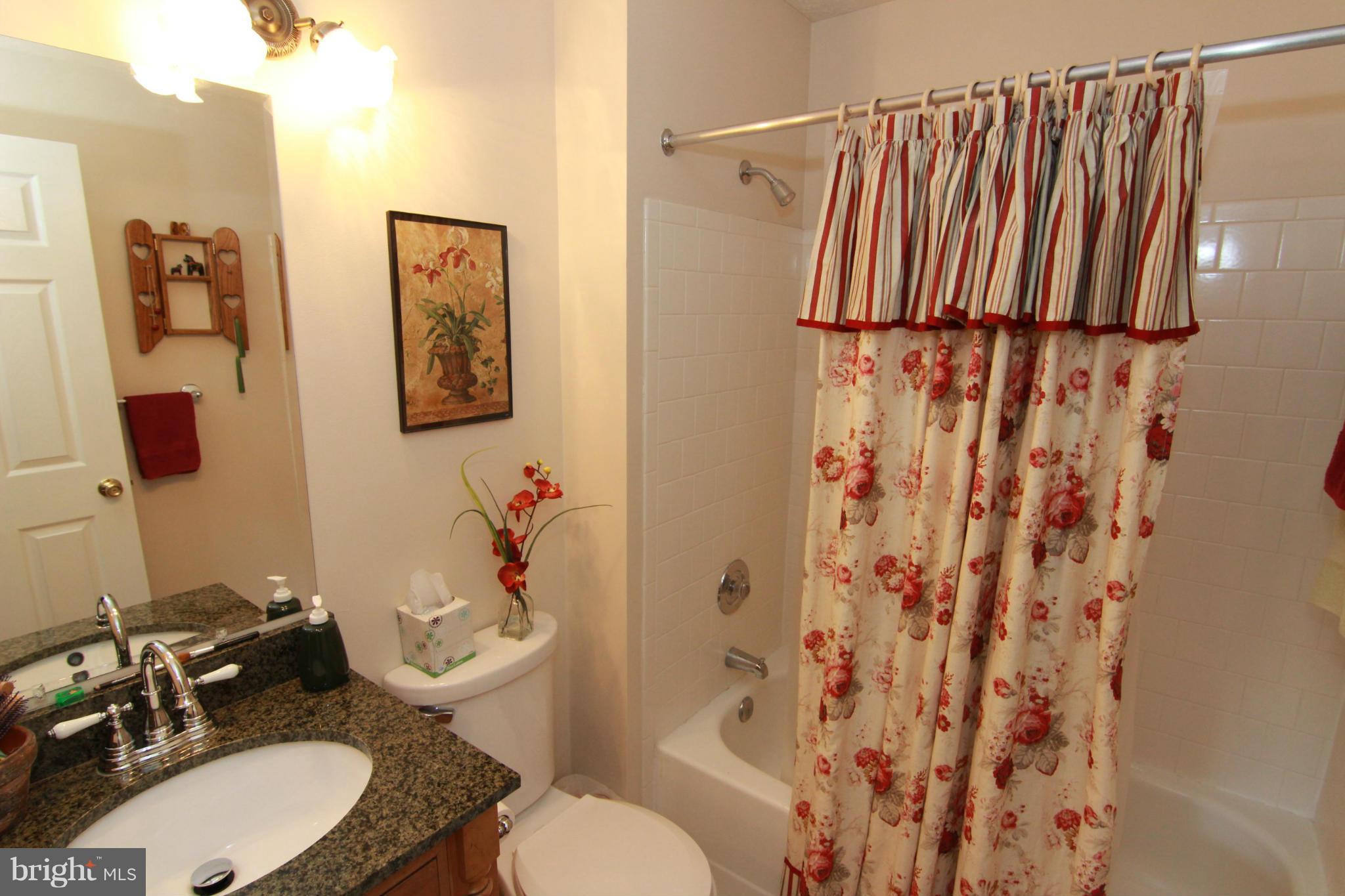 3438 Brookhaven Road Pasadena, MD 21122 - Photo 15 of 22 Bath (Master)