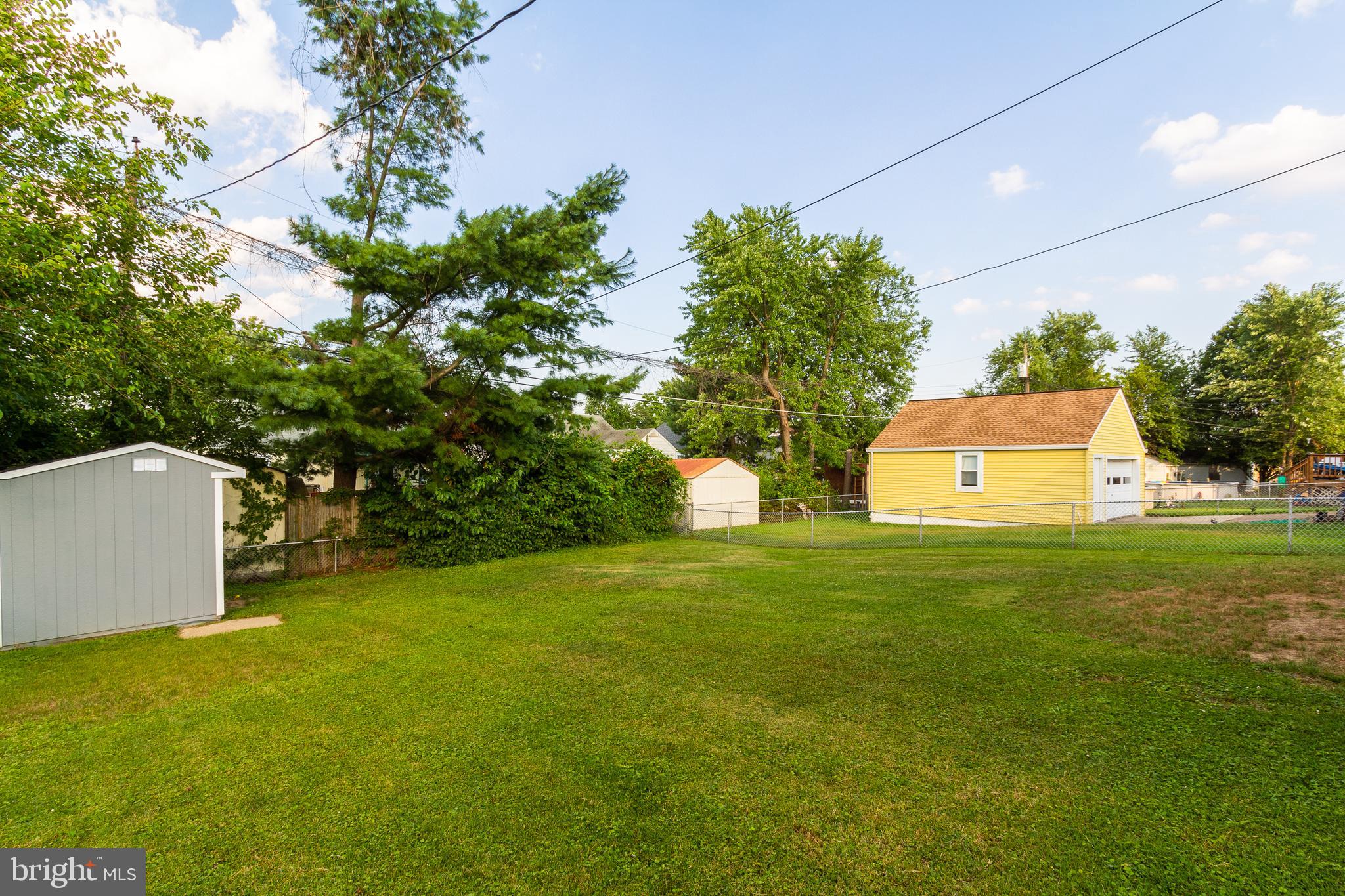 2611 Ambler Road Baltimore, MD 21222 - Photo 28 of 32