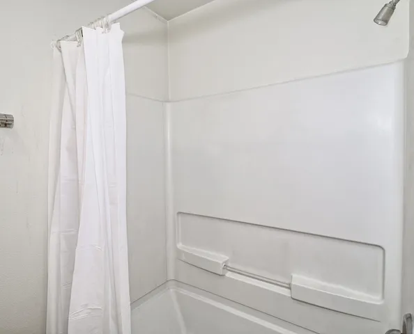 $1,500 | 1217 Santa Clara Avenue, Grand Junction, CO 81503