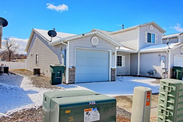 $1,500 | 1217 Santa Clara Avenue, Grand Junction, CO 81503