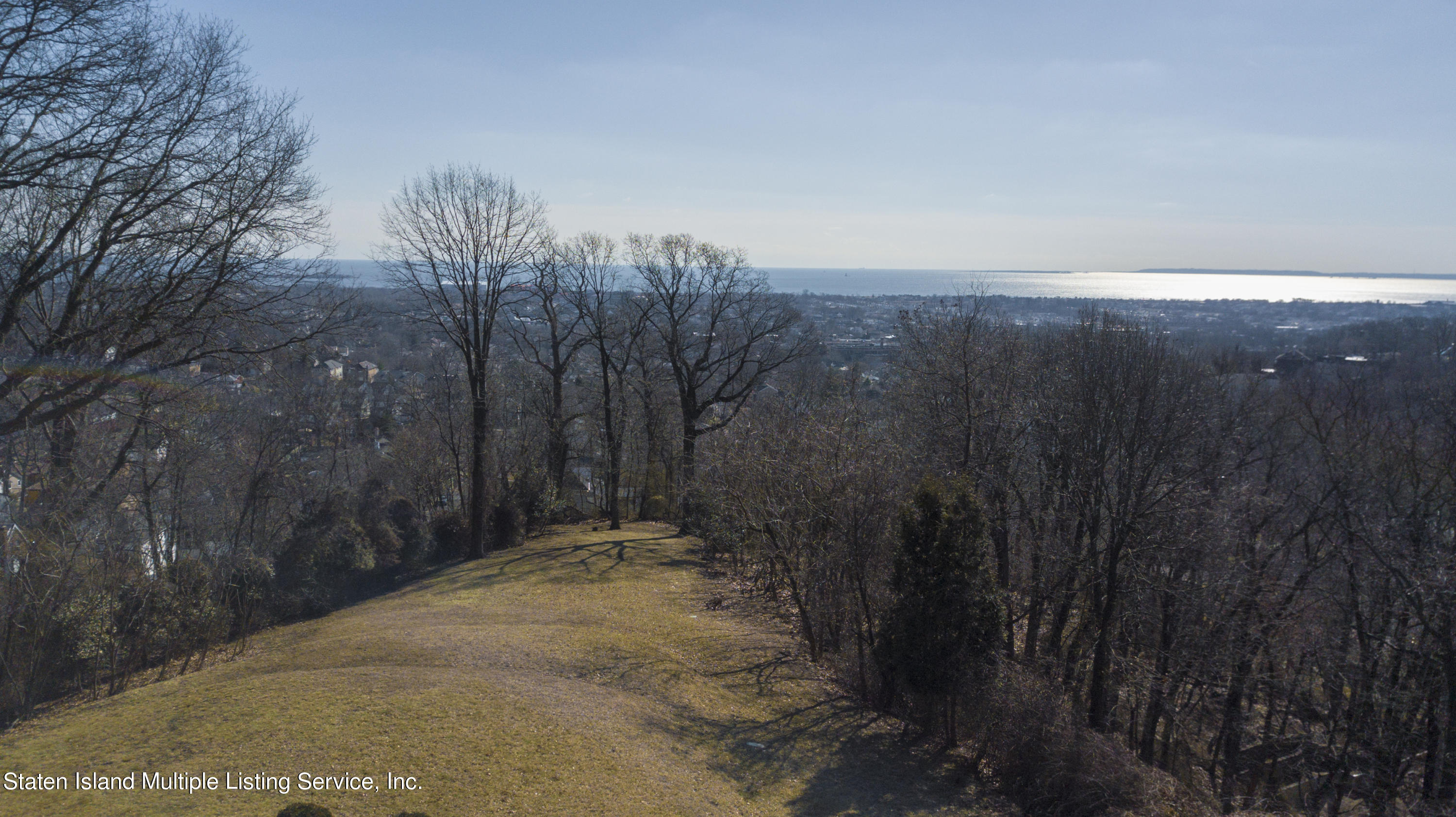 101 Circle Road Staten Island, NY 10304 - Photo 6 of 6 101 Circle Rd