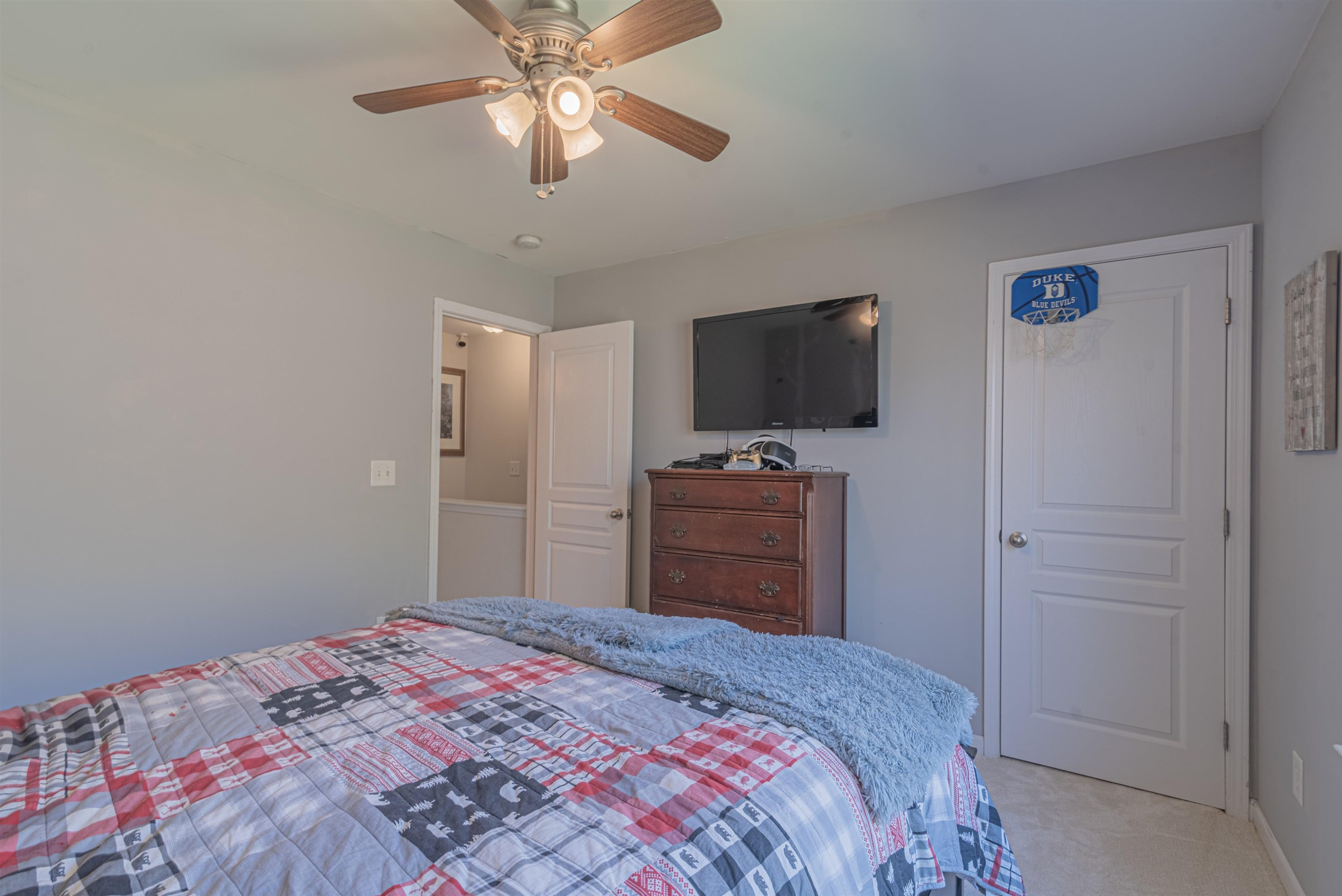 5148 Green Knight Court Raleigh, NC 27612 - Photo 16 of 25 Photo 16