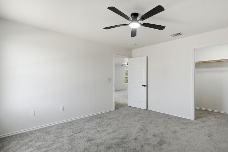 9723 Copper Rock Converse, TX 78109 - Photo 19 of 31