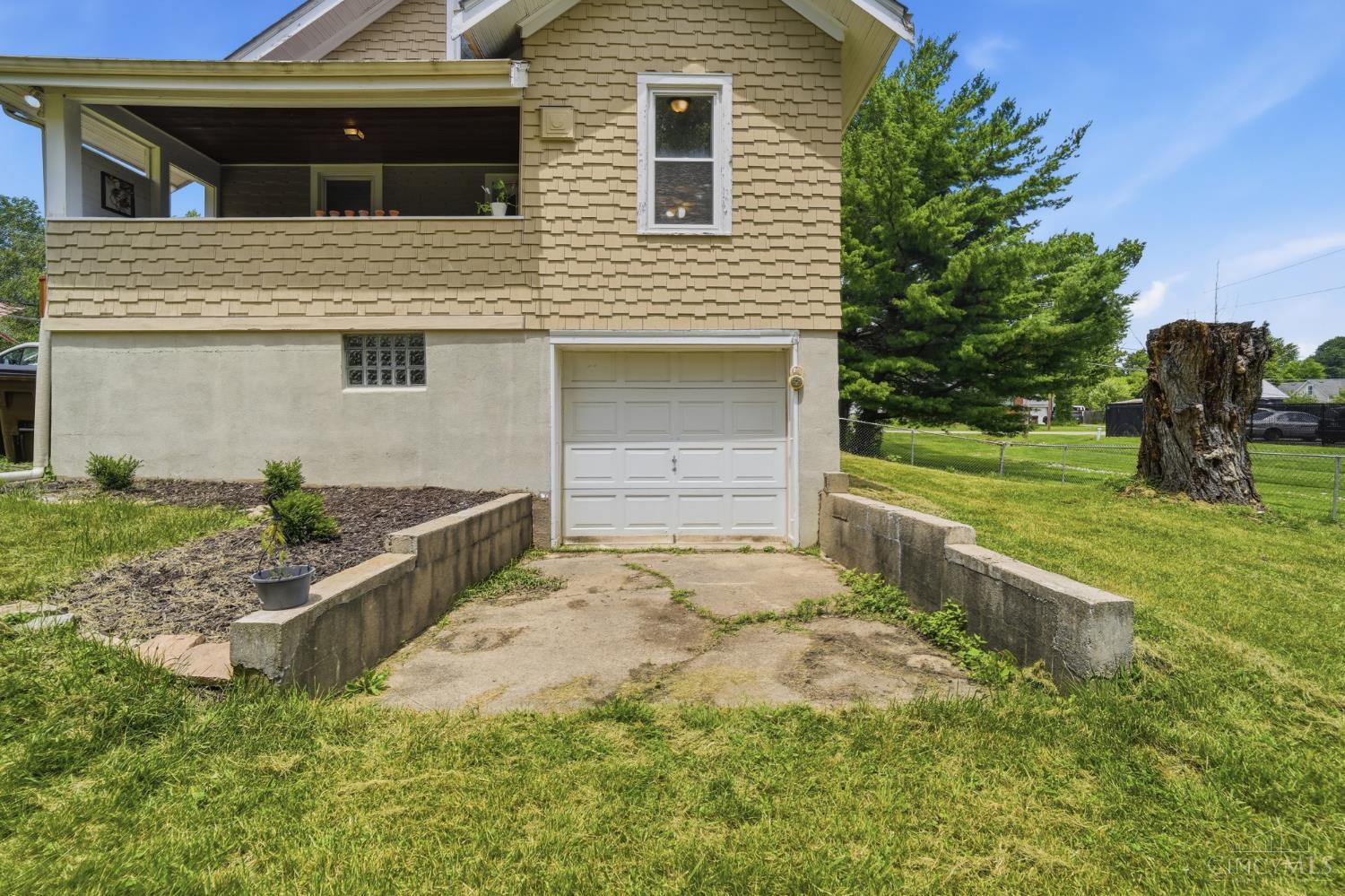 1897 Springdale Road Cincinnati, OH 45231 - Photo 44 of 59