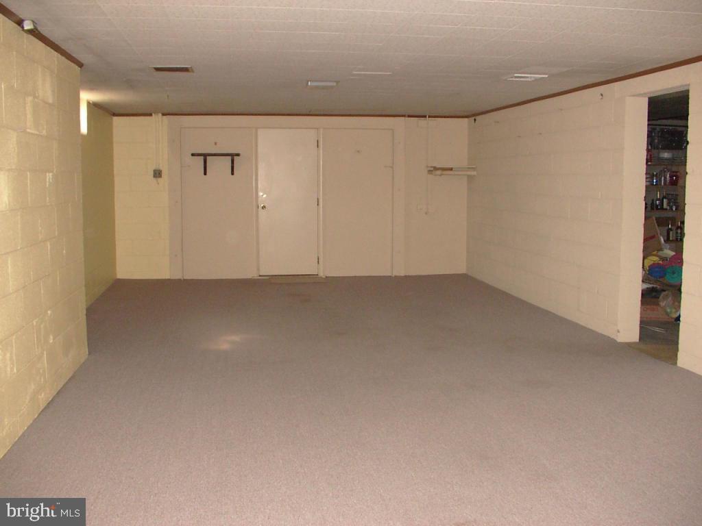 2529 Chestnut Ridge Drive Lancaster, PA 17601 - Photo 11 of 12 Gallery Image 11