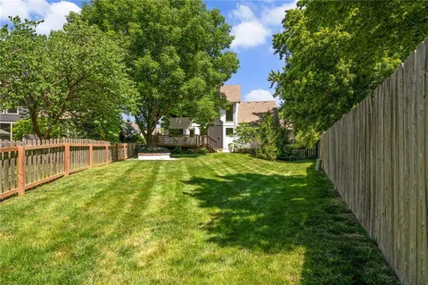 $515,000 | 11307 West 115th Street, Overland Park, KS 66210