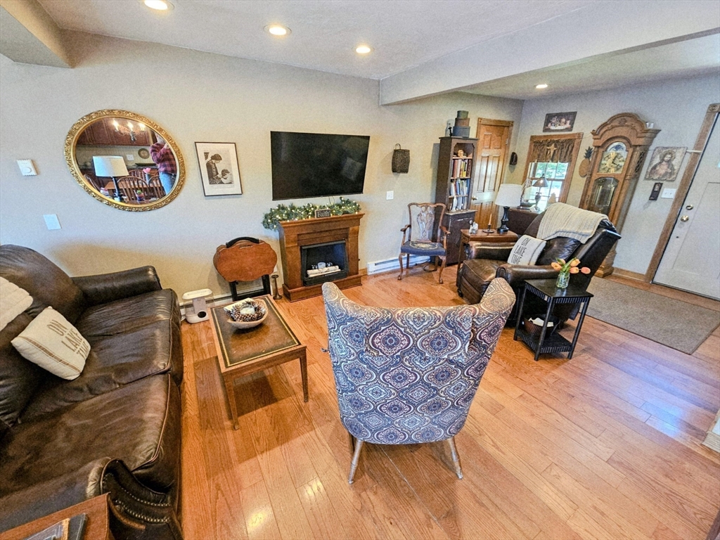 67 South Charlton Shore Road Charlton, MA 01507 - Photo 16 of 33
