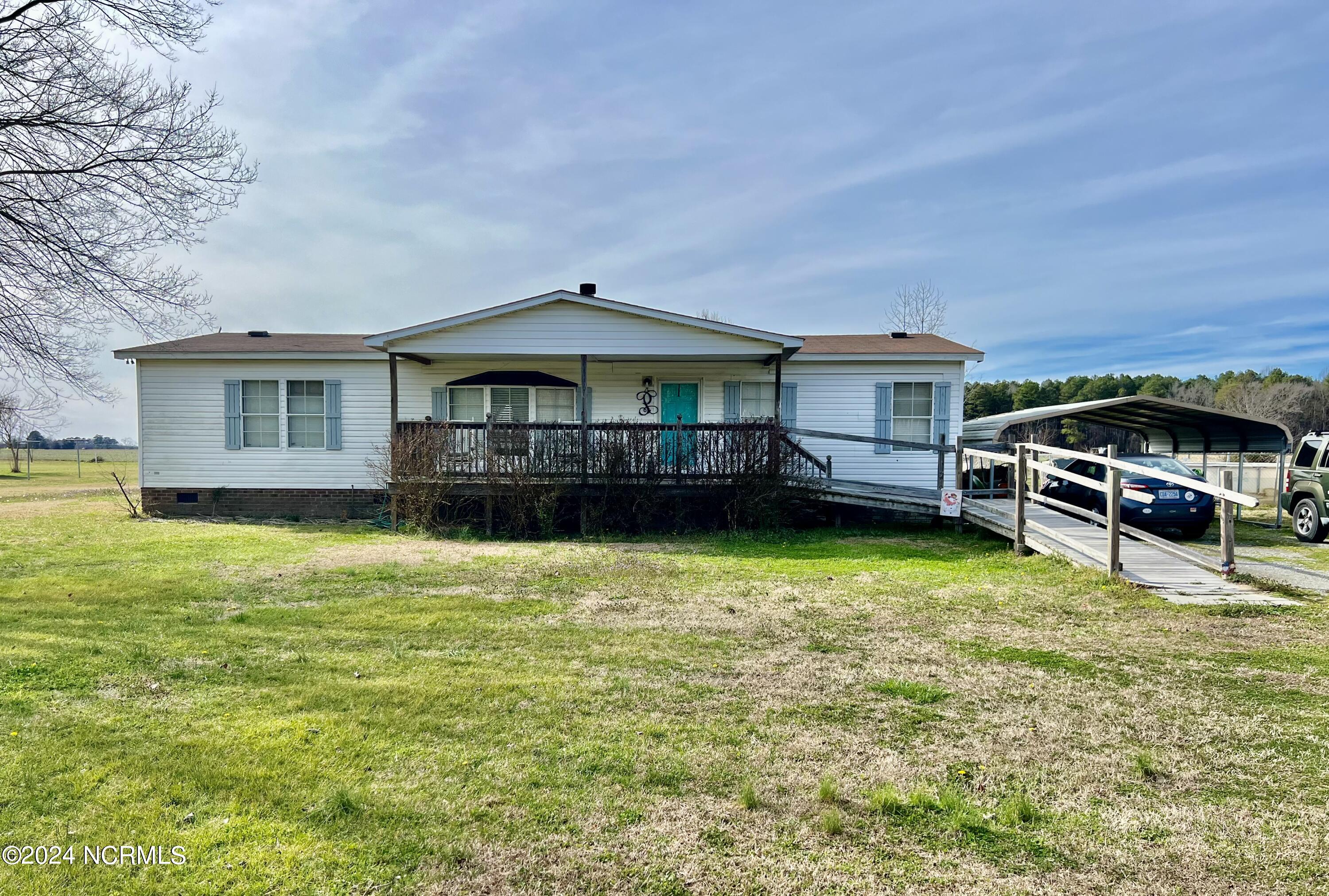 450 Fillmore Road Tarboro, NC 27886 - Photo 1 of 13 Front of house