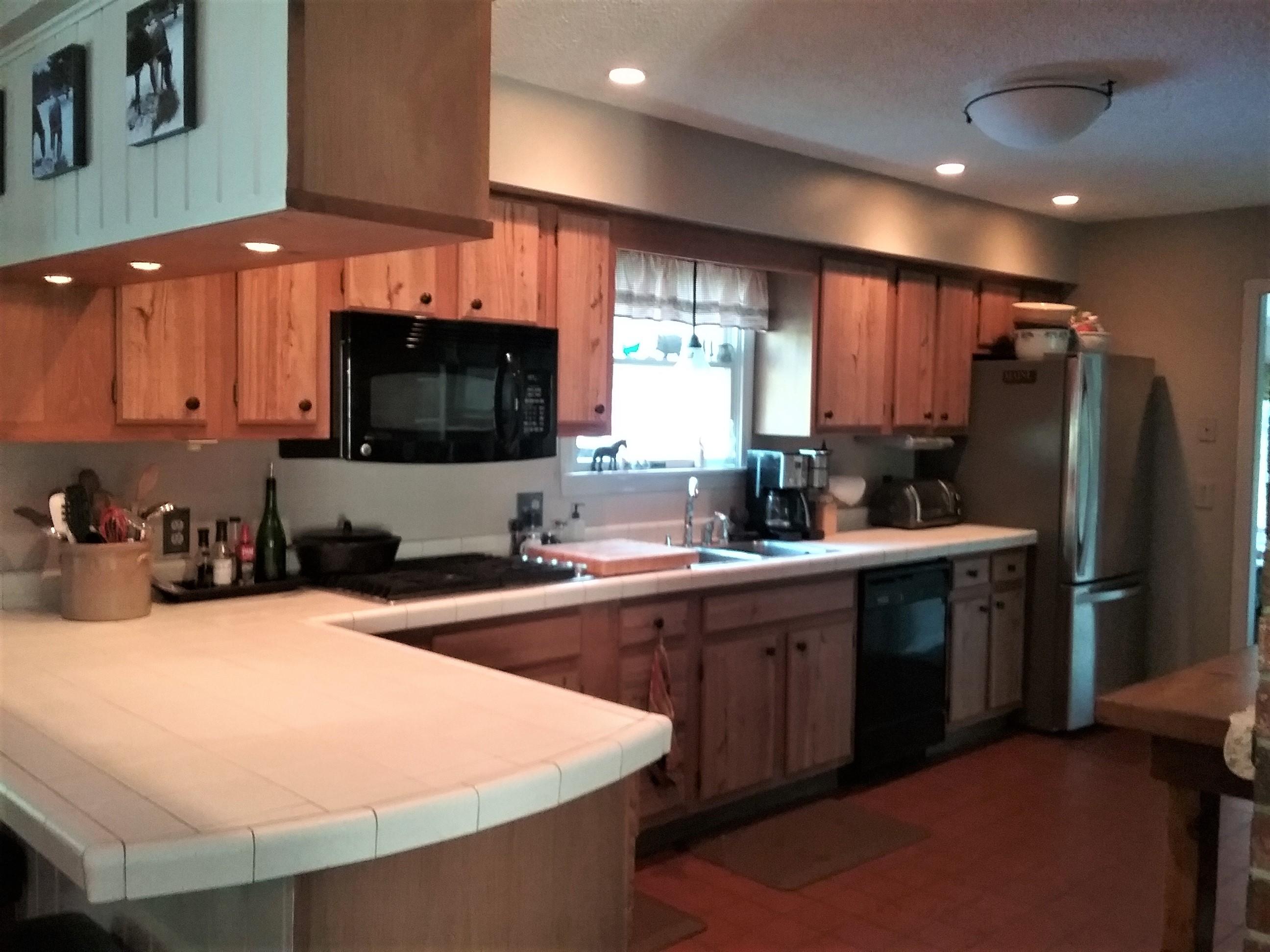 367 Temple Road Wilton, ME 04294 - Photo 5 of 29 20190820_170838 (002)