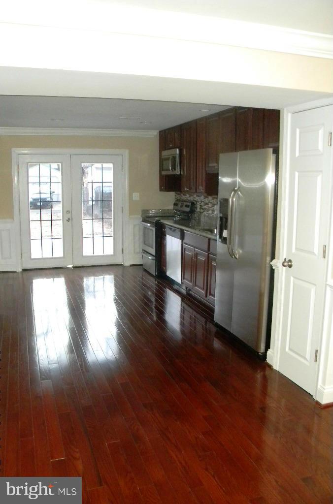 1013 Decatur Street Northeast Washington, DC 20017 - Photo 9 of 29 Kitchen