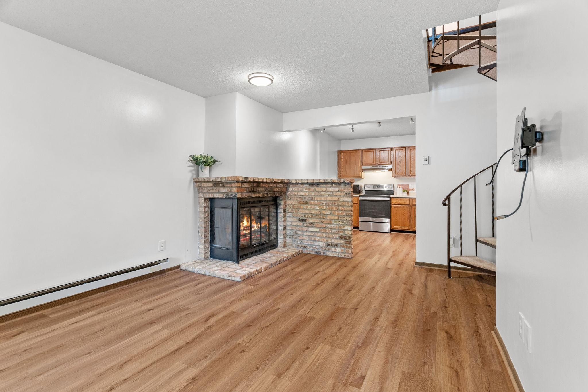 2260 Ridge Drive, Unit 12 St. Louis Park, MN 55416 - Photo 2 of 28