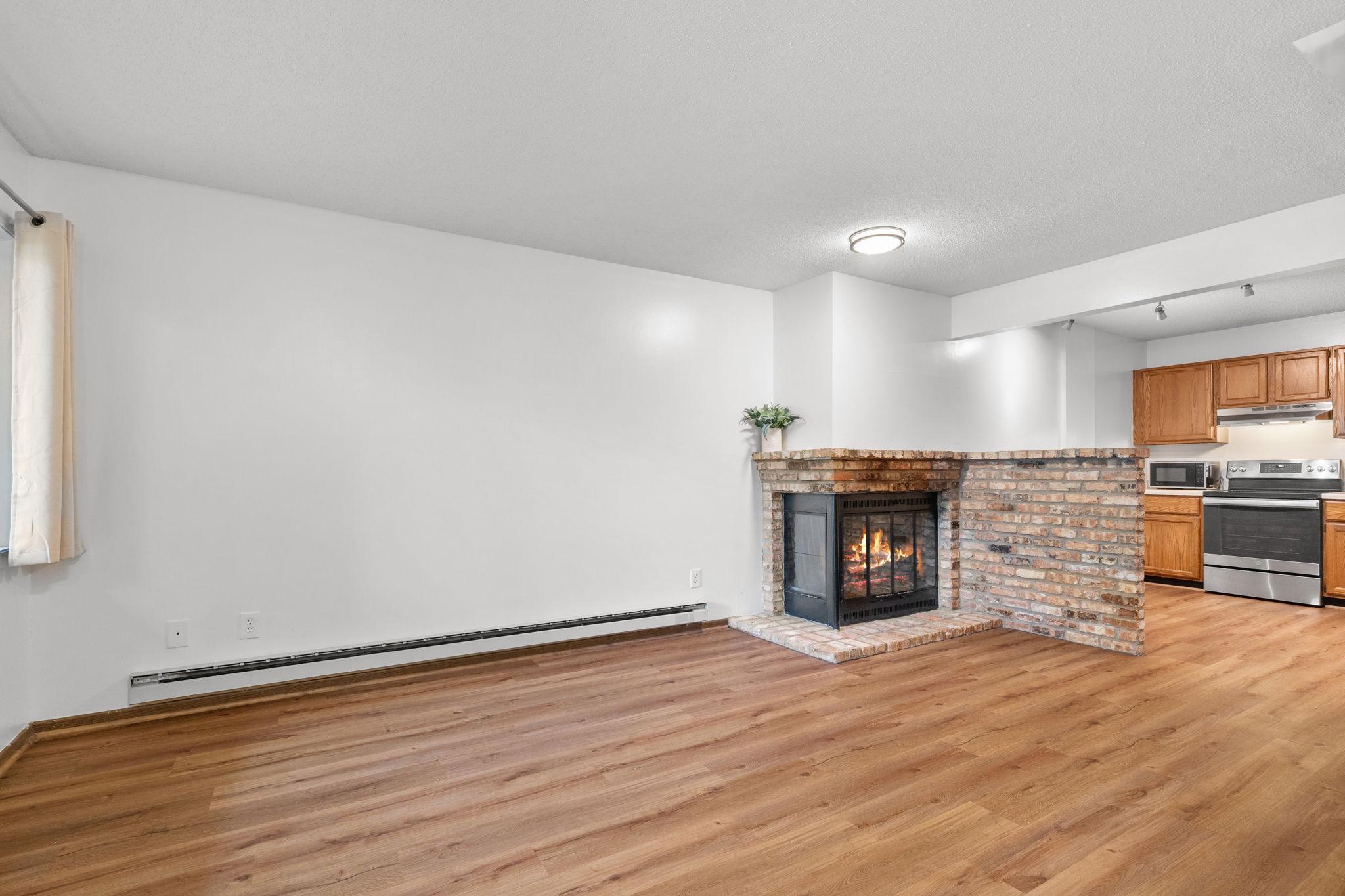 2260 Ridge Drive, Unit 12 St. Louis Park, MN 55416 - Photo 4 of 28